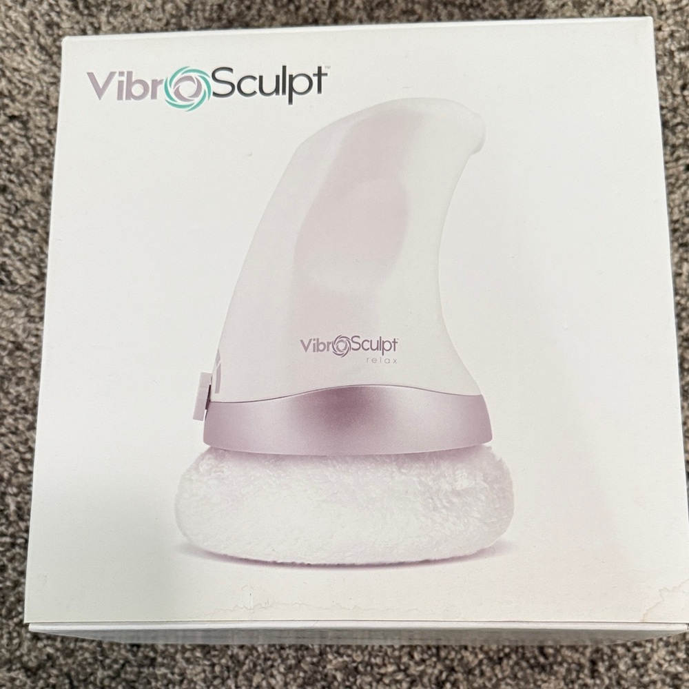 VibroSculpt Relax Massager in White and Purple